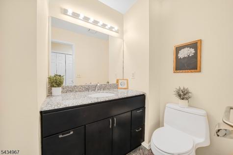 45 Holyoke Court Wayne NJ 07470