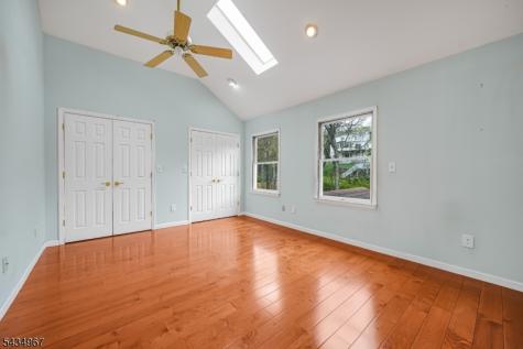 45 Holyoke Court Wayne NJ 07470