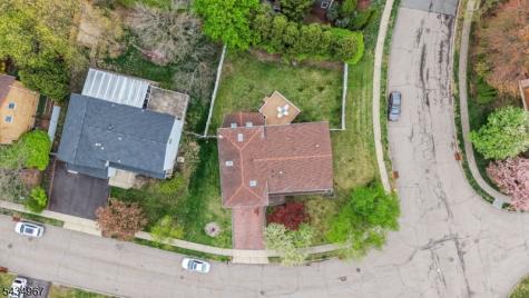 45 Holyoke Court Wayne NJ 07470