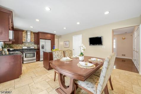 45 Holyoke Court Wayne NJ 07470