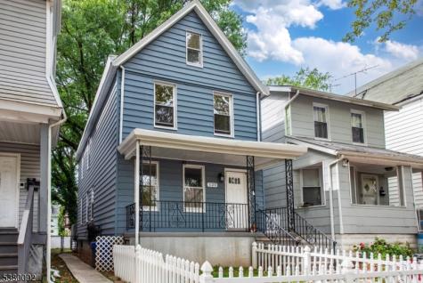 125 Shepard Avenue East Orange NJ 07018