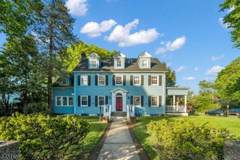 833 Salem Avenue Hillside NJ 07205