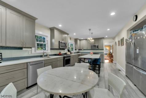 833 Salem Avenue Hillside NJ 07205