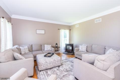 20 Long Hill Road Fredon NJ 07860