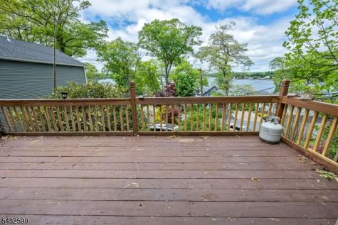114 Mcgregor Avenue Mount Arlington NJ 07856