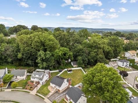 79 Susan Court Clifton NJ 07012