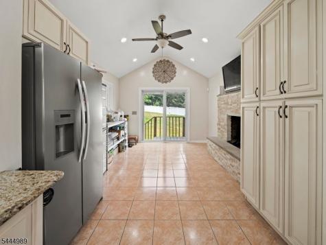 79 Susan Court Clifton NJ 07012