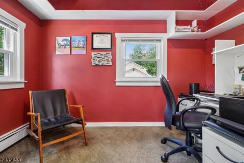 11 Lake Trail East Wayne NJ 07470