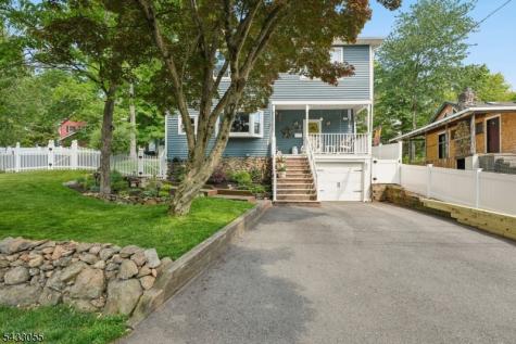 11 Lake Trail East Wayne NJ 07470