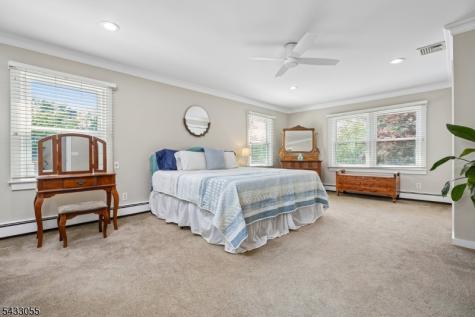 11 Lake Trail East Wayne NJ 07470