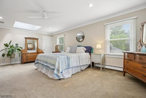 11 Lake Trail East Wayne NJ 07470