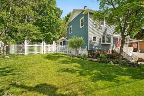 11 Lake Trail East Wayne NJ 07470