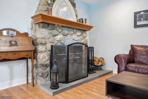 11 Lake Trail East Wayne NJ 07470