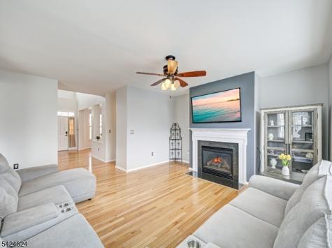 10 Jockey Lane Raritan NJ 08822