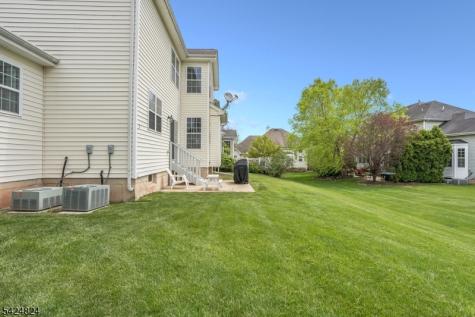 10 Jockey Lane Raritan NJ 08822