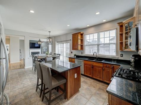 10 Jockey Lane Raritan NJ 08822