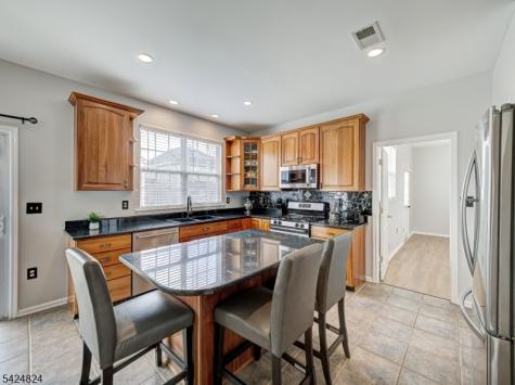 10 Jockey Lane Raritan NJ 08822