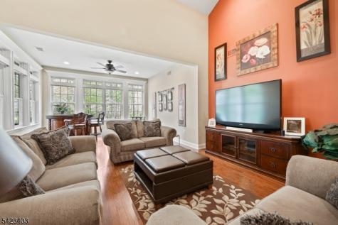 10 Harvey Cedar Way Ocean NJ 08758