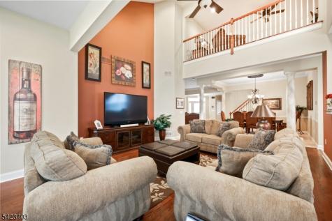 10 Harvey Cedar Way Ocean NJ 08758