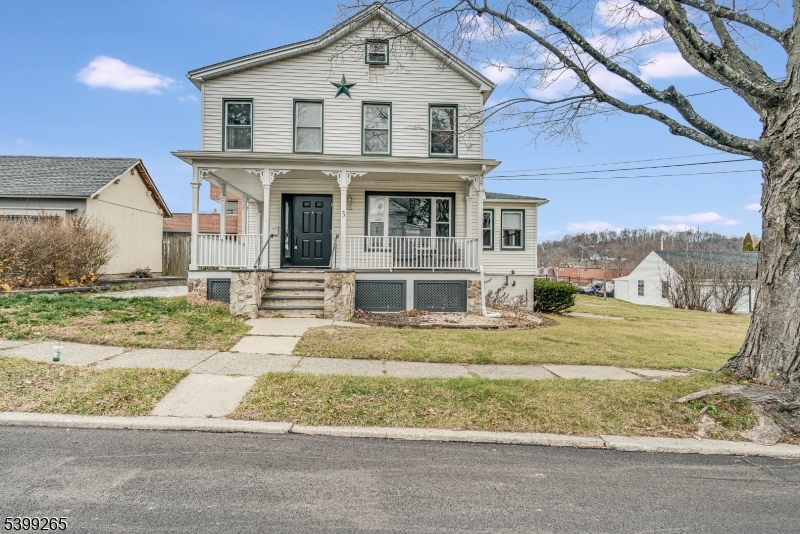 3 Townsend Street Newton NJ 07860