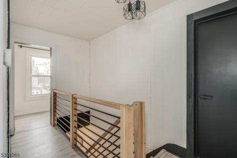 3 Townsend Street Newton NJ 07860