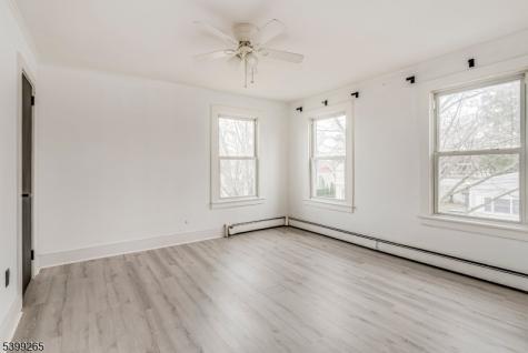 3 Townsend Street Newton NJ 07860
