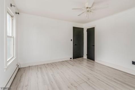 3 Townsend Street Newton NJ 07860