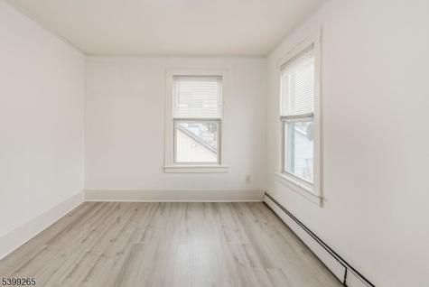 3 Townsend Street Newton NJ 07860