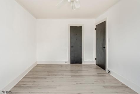 3 Townsend Street Newton NJ 07860