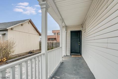3 Townsend Street Newton NJ 07860