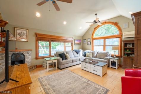 137 Reservoir Avenue Randolph NJ 07869