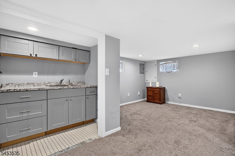 1 Perry Place Springfield NJ 07081