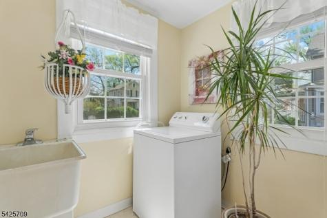 307 Manor Avenue Cranford NJ 07016