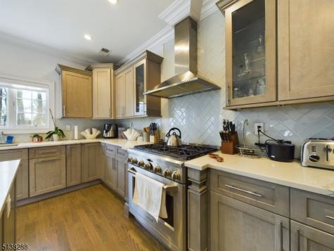 301 Garrett Road Mountainside NJ 07092
