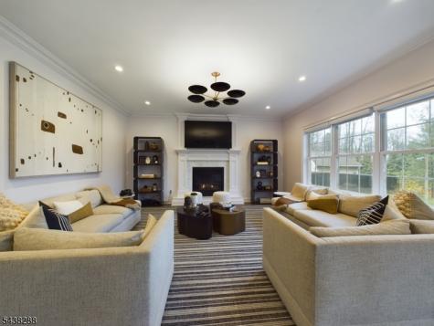 301 Garrett Road Mountainside NJ 07092