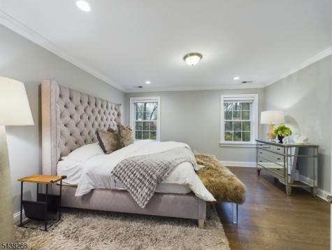 301 Garrett Road Mountainside NJ 07092