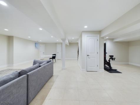 301 Garrett Road Mountainside NJ 07092