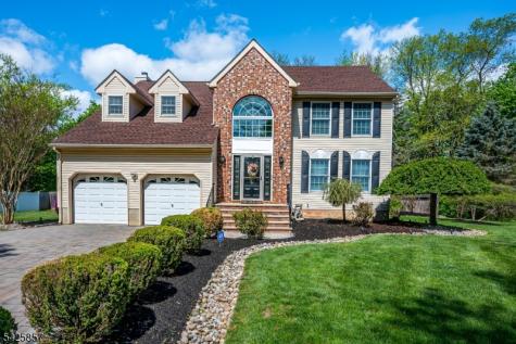 12 Sebring Road Franklin NJ 08873
