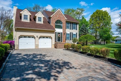 12 Sebring Road Franklin NJ 08873