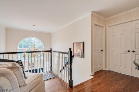 12 Sebring Road Franklin NJ 08873