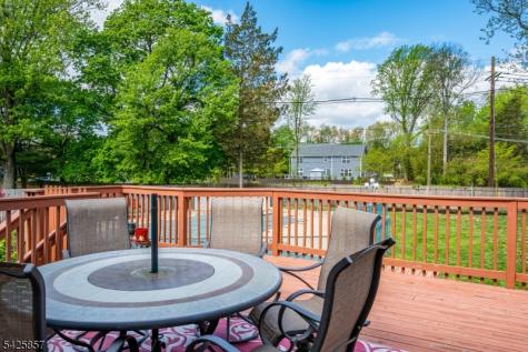 12 Sebring Road Franklin NJ 08873
