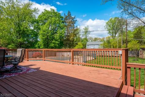 12 Sebring Road Franklin NJ 08873