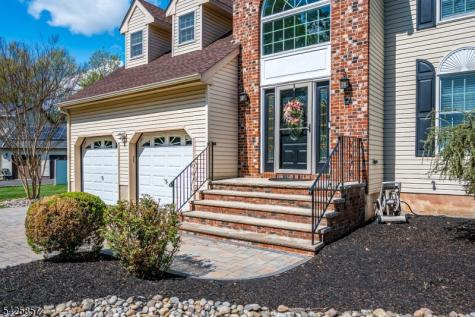 12 Sebring Road Franklin NJ 08873