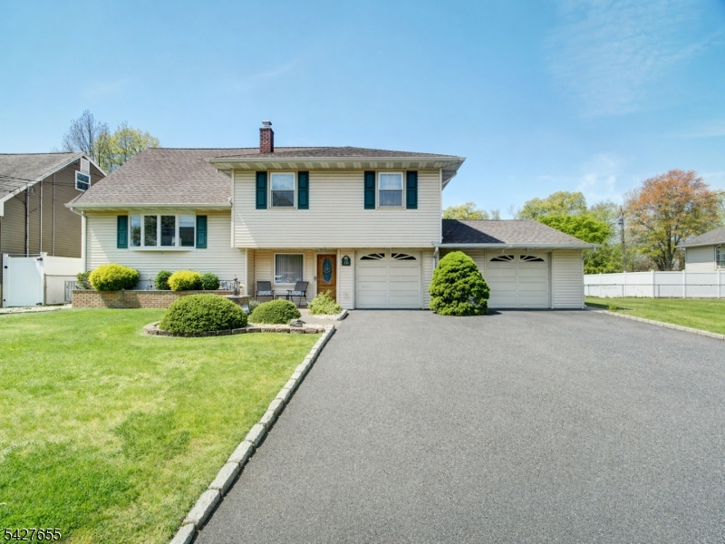 26 Epping Drive Kenilworth NJ 07033