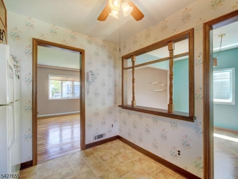 26 Epping Drive Kenilworth NJ 07033