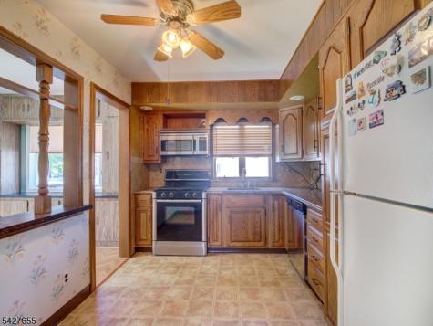 26 Epping Drive Kenilworth NJ 07033
