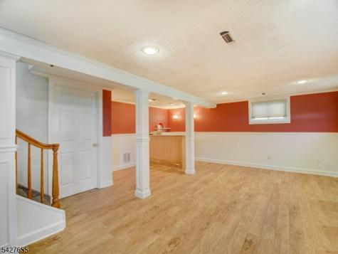 26 Epping Drive Kenilworth NJ 07033