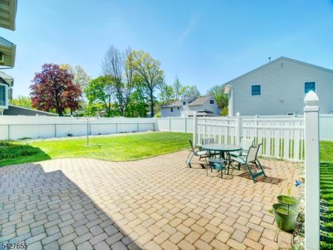 26 Epping Drive Kenilworth NJ 07033