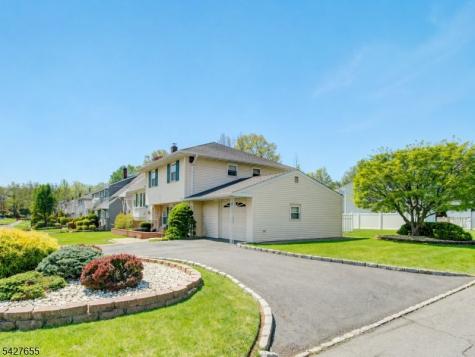 26 Epping Drive Kenilworth NJ 07033