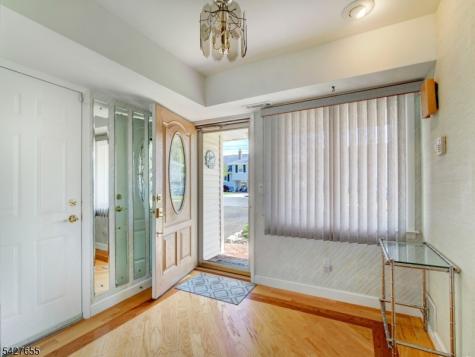 26 Epping Drive Kenilworth NJ 07033